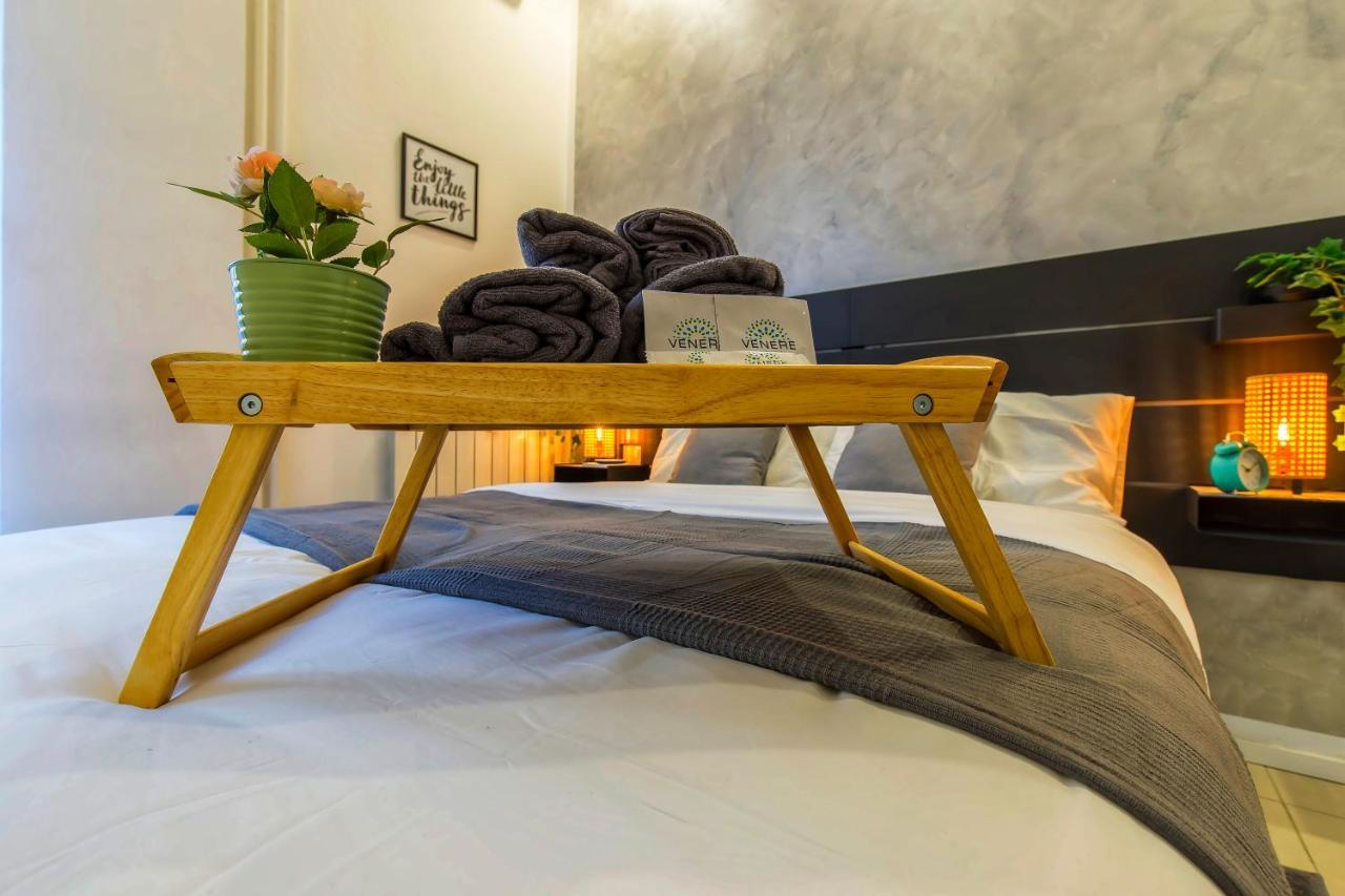 Central & Comfy Flat In The Beating Heart Of Турин Экстерьер фото
