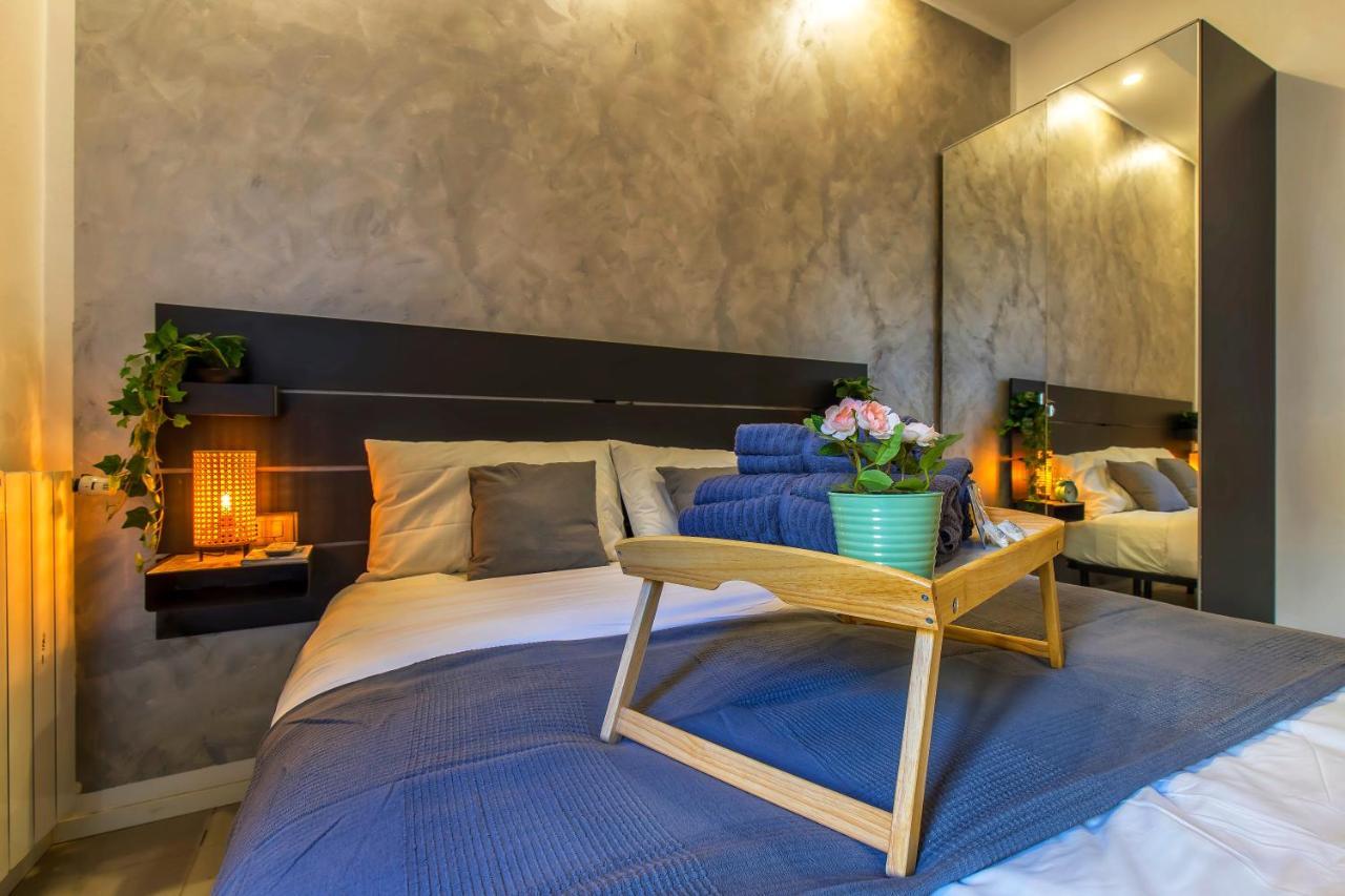 Central & Comfy Flat In The Beating Heart Of Турин Экстерьер фото