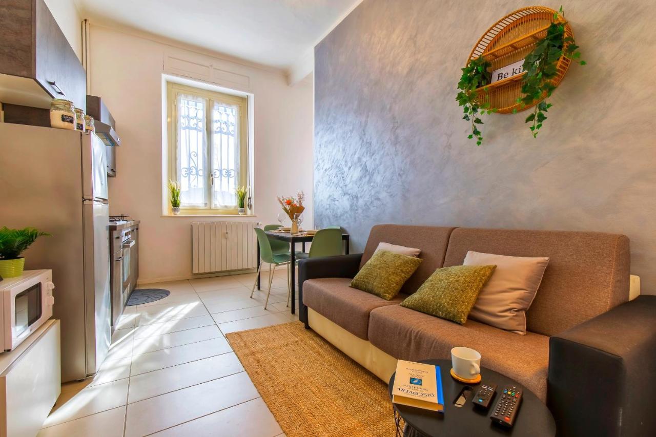 Central & Comfy Flat In The Beating Heart Of Турин Экстерьер фото